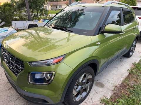 Hyundai Venue SUV Ceramic Tint